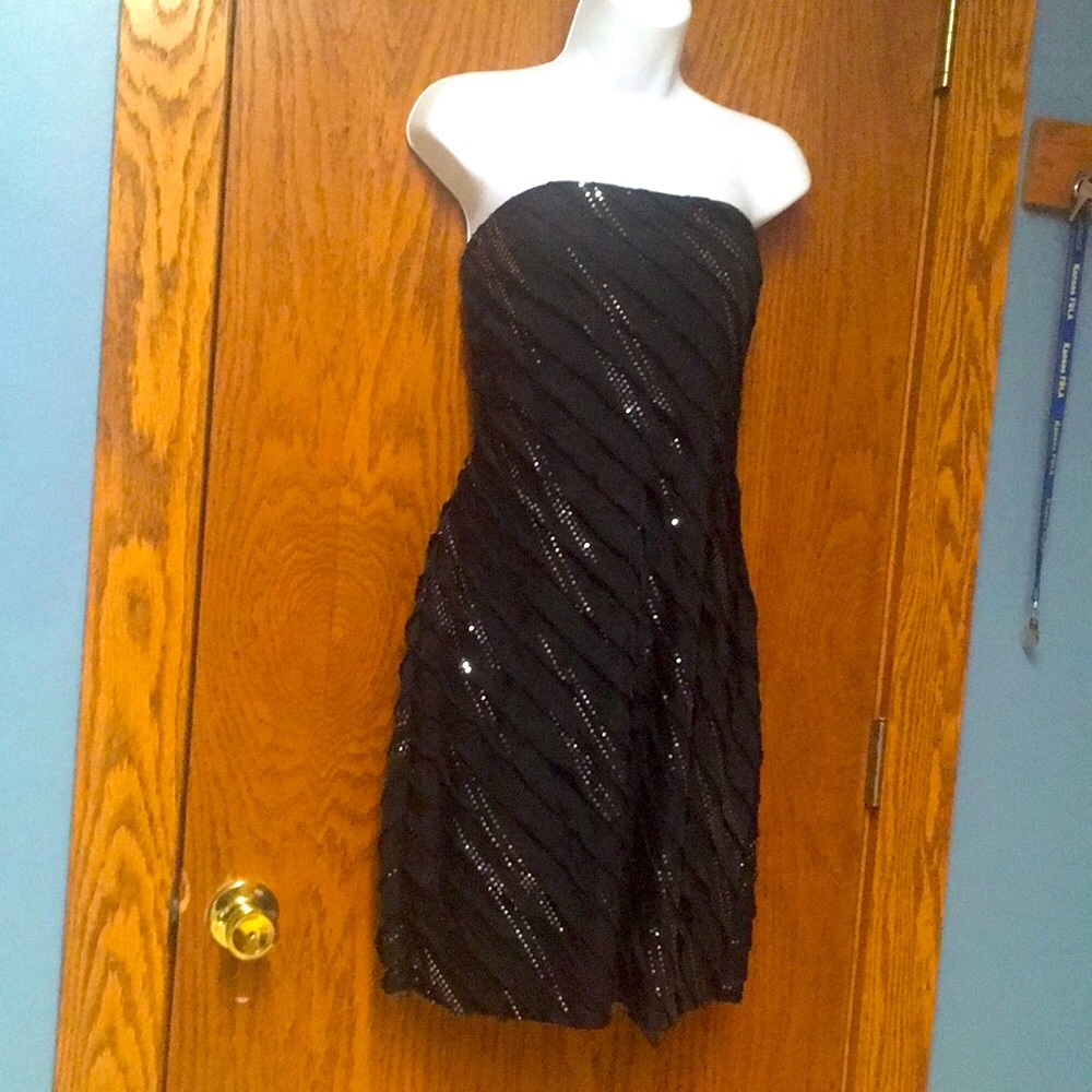 Strapless Black Formal Mini Dress